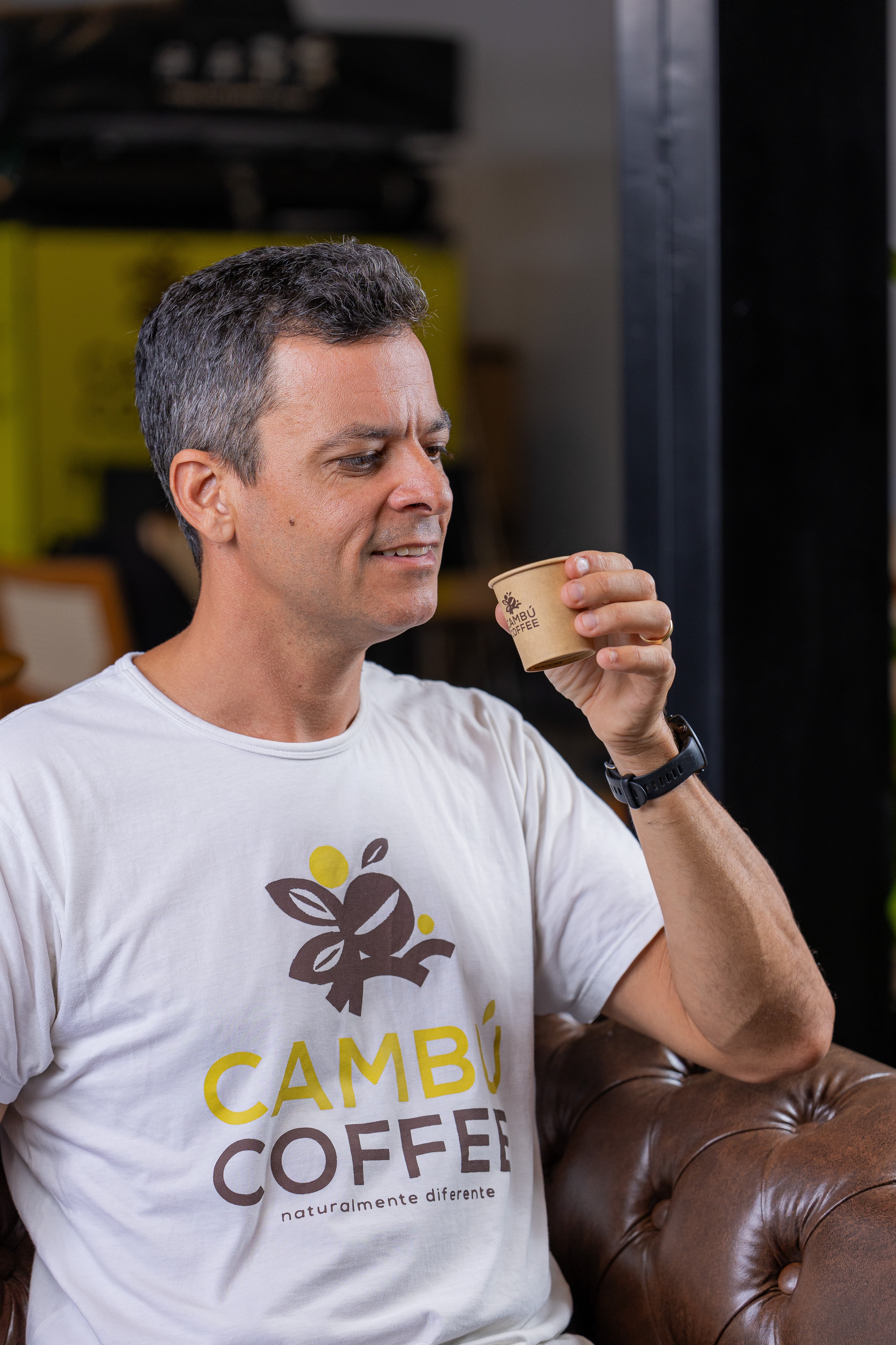 Alexandre Mudrik — fundador e curador da Cambú Coffee